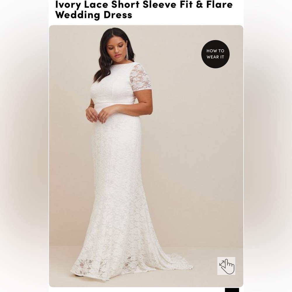 Torrid Size 18 Ivory Lace Short Sleeve Fit & Flare Wedding Dress